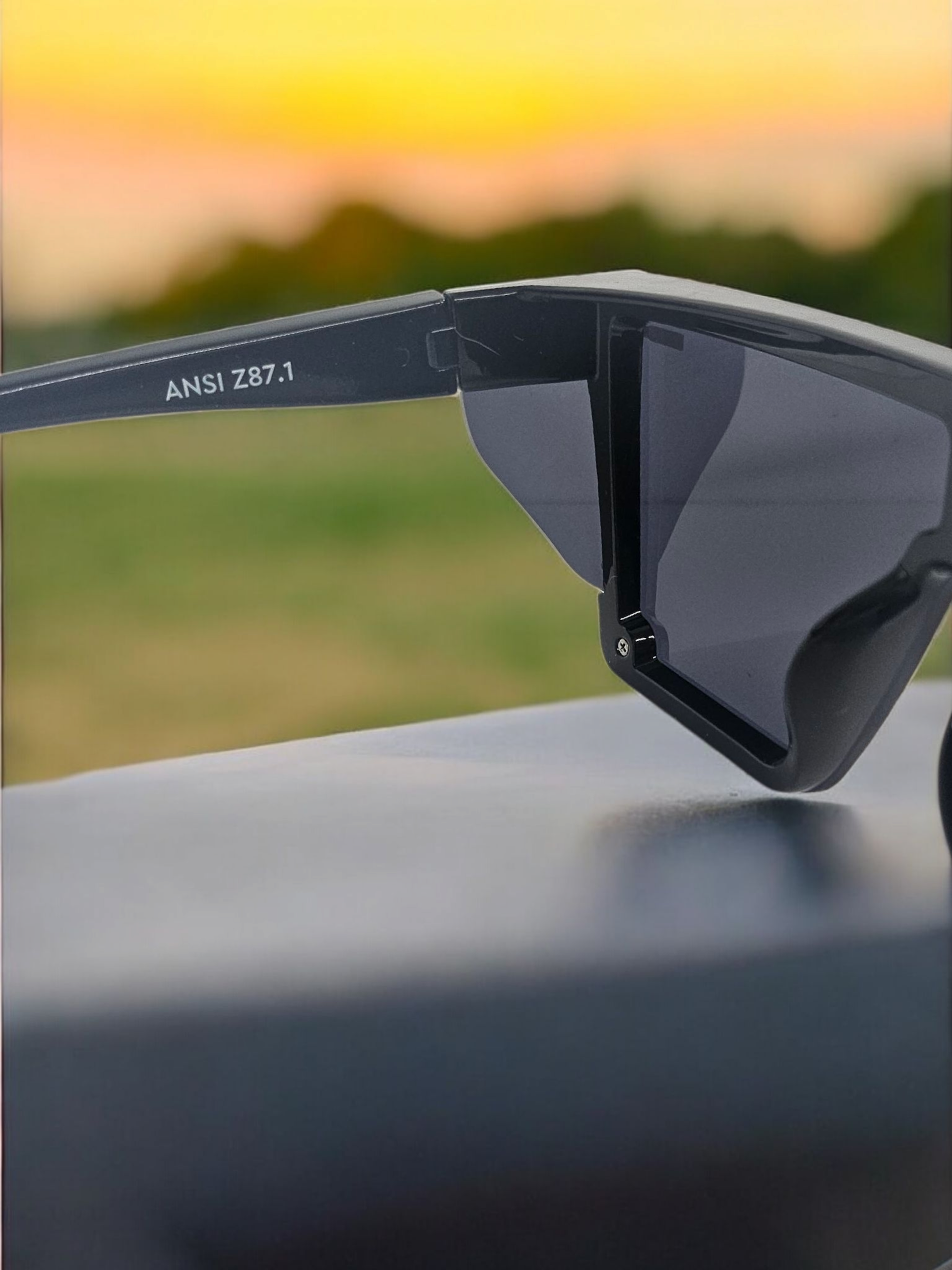 Gateway Ingot Gunmetal Silver Mirror Safety Glasses – Z87+ CSA Z94.3, Gray Mirrored Lens
